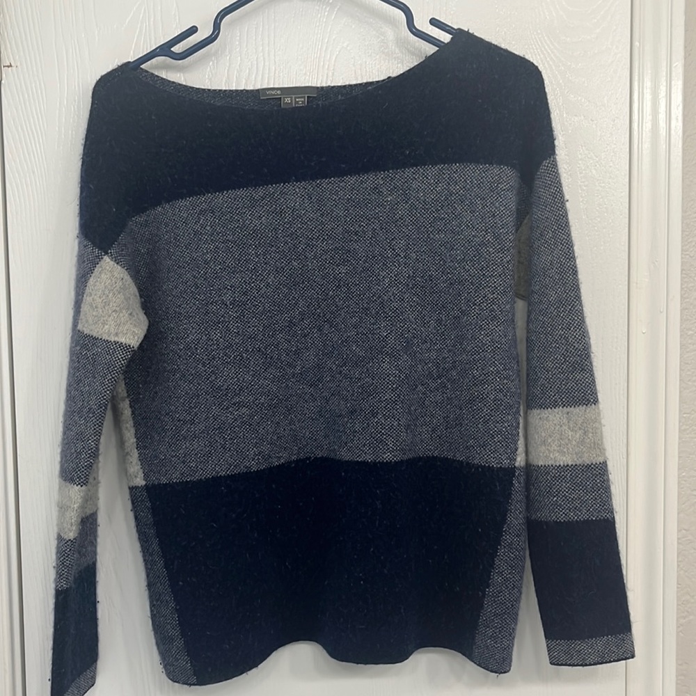 Vince colorblock sweater
